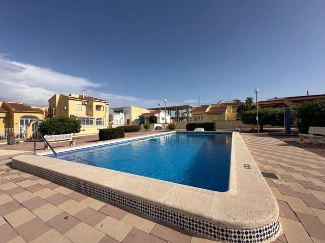 Chalet en venta en La Marina, Alicante Costa Blanca