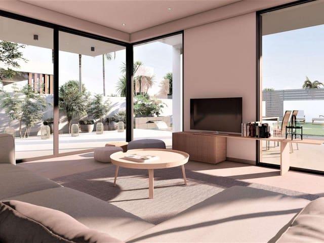 Chalet en venta en La Marina, Alicante Costa Blanca