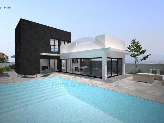 Chalet en venta en La Marina, Alicante Costa Blanca