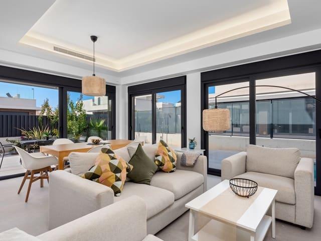 Chalet en venta en La Marina, Alicante Costa Blanca