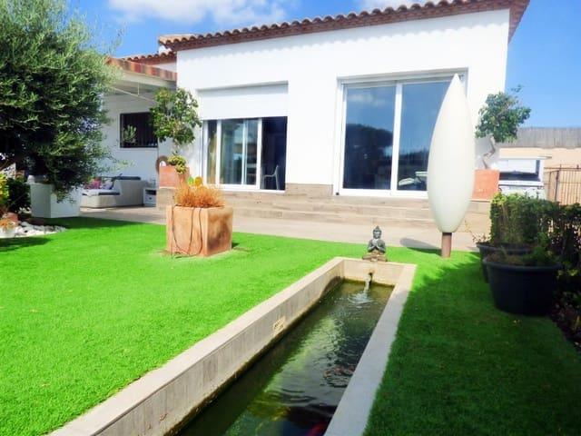 Chalet en venta en La Marina, Alicante Costa Blanca