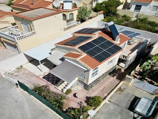 Chalet en venta en La Marina, Alicante Costa Blanca