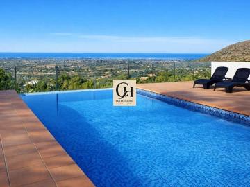 Chalet en venta en La Sella, Alicante Costa Blanca