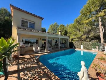 Chalet en venta en La Sella, Alicante Costa Blanca
