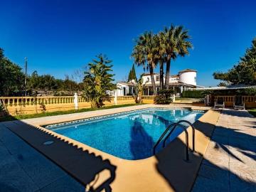 Chalet en venta en La Sella, Alicante Costa Blanca