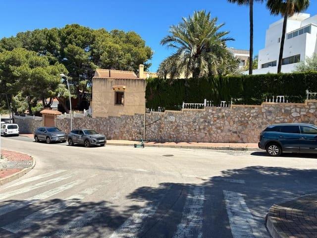 Chalet en venta en La Siesta, Alicante Costa Blanca