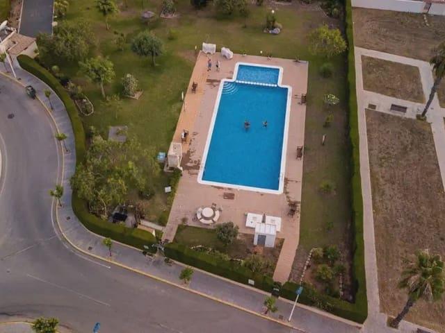 Chalet en venta en La Siesta, Alicante Costa Blanca