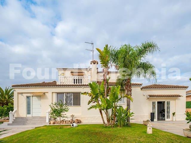 Chalet en venta en La Pobla de Vallbona, Valencia