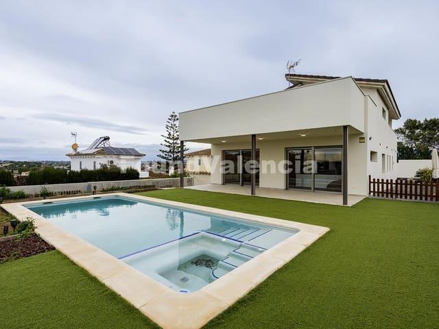 Chalet en venta en La Pobla de Vallbona, Valencia