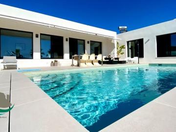 Chalet en venta en La Romana, Alicante