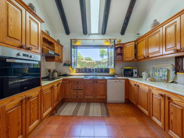 Chalet en venta en la Urbanización Los Almendros, Valsequillo