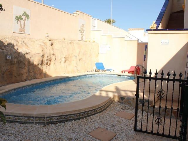 Chalet en venta en La Zenia, Alicante Costa Blanca
