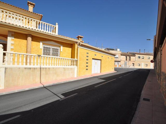 Chalet en venta en L'Algueña / Alguenya, Alicante