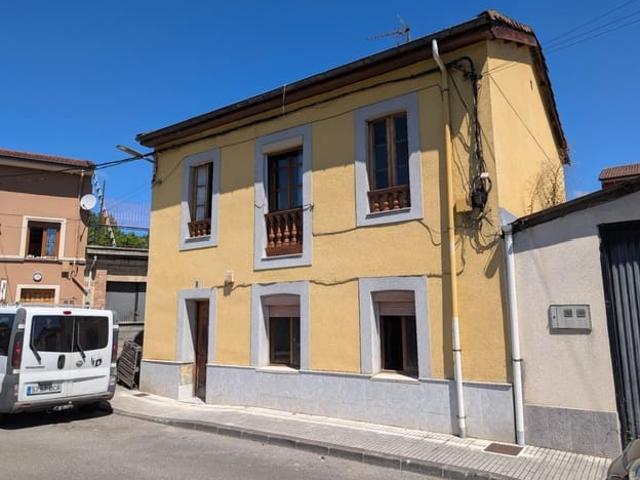 Chalet en venta en Langreo, Asturias