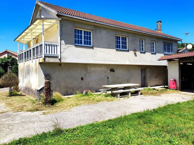 Chalet en venta en Laracha. Chalets.