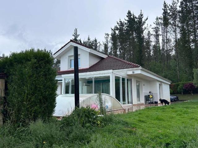 Chalet en venta en Larrabetzu. EXCLUSIVO! CHALET ADOSADO EN LARRABETZU. Chalets.