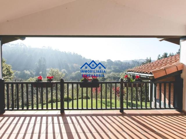 Chalet en venta en Larrañazubi