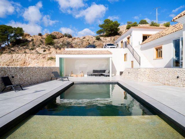 Chalet en venta en Las Casicas, Alicante