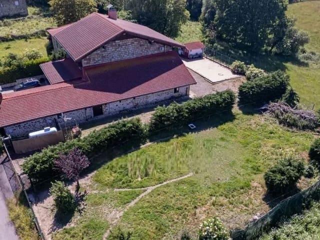Chalet en venta en Las Rozas de Valdearrollo, Cantabria