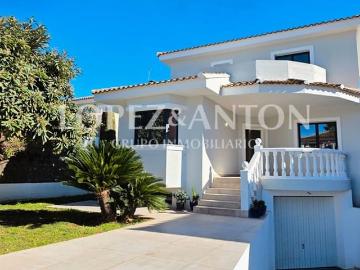 Chalet en venta en L'Eliana, Valencia
