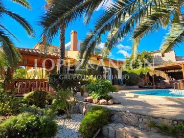 Chalet en venta en L'Eliana, Valencia