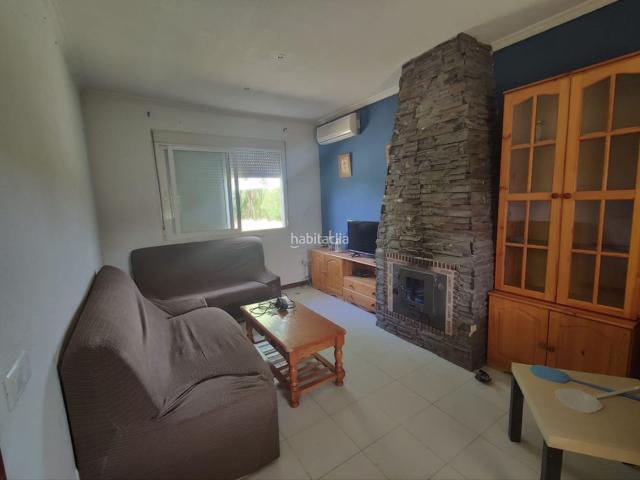 Chalet en venta en Lillo. Chalet en urbanización calahorma. Chalets.