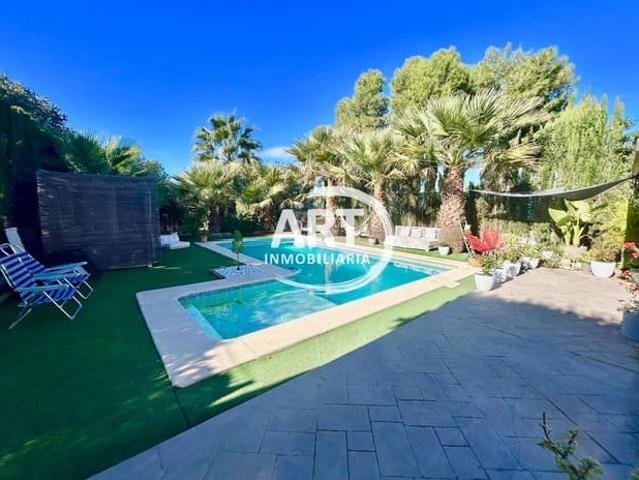 Chalet en venta en Llíria, Valencia