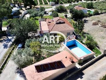 Chalet en venta en Llíria, Valencia