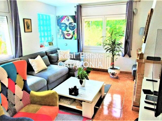 Chalet en venta en Lloret de Mar, Lloret Blau La Creu de Lloret Costa Brava. Casa soleada cerca de las playas de Lloret de Mar. Chalets Lloret de.