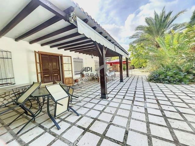 Chalet en venta en Lucena, Córdoba
