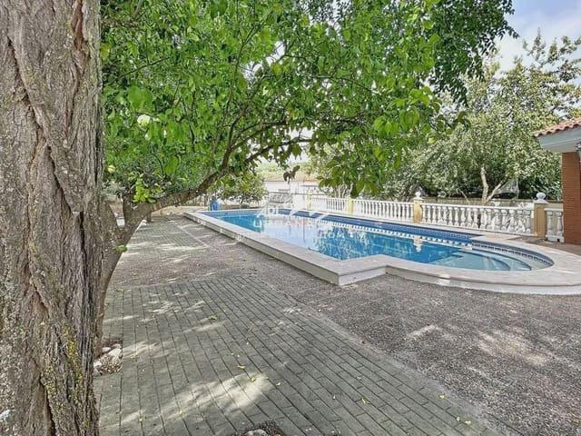Chalet en venta en Lucena, Córdoba