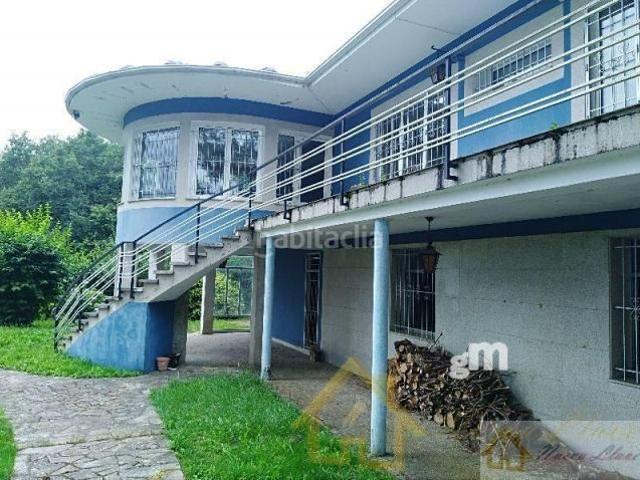Chalet en venta en Lugo, Parroquias del Este. LugoChalet. Chalets.