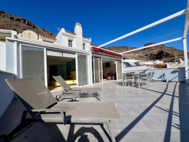 Chalet en venta en Mogán, Playa de Mogán. Amplio y Luminoso Chalet en Puerto de Mogán con Vistas al Mar. Chalets.