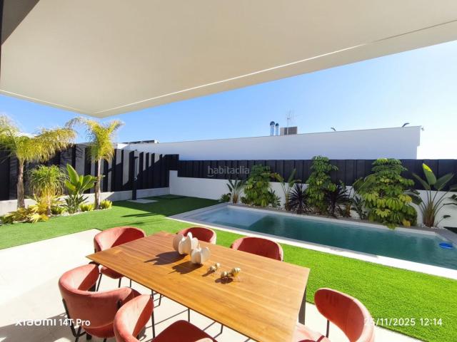 Chalet en venta en Molina de Segura, La Quinta. Exclusiva vivienda de Obra Nueva con piscina en La Quinta. Chalets Molina de.