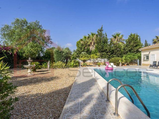 Chalet en venta en Molina de Segura, Murcia