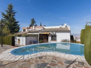 Chalet en venta en Monachil, Granada