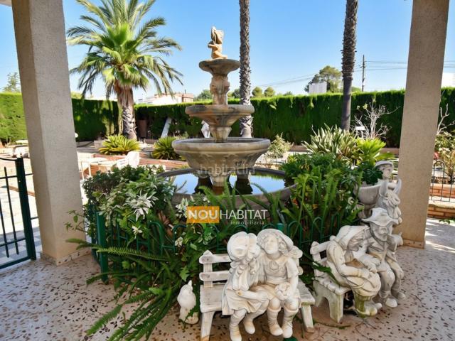 Chalet en venta en Monserrat. CHALET MUY CERCA DEL NÚCLEO URBANO !. Chalets.