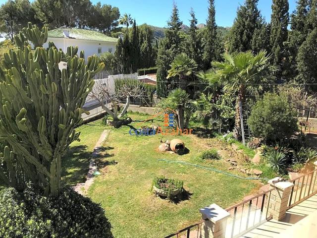 Chalet en venta en Montornés Las Palmas El Refugio