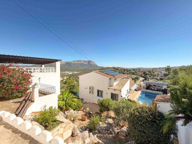 Chalet en venta en Monte Pedreguer, Alicante Costa Blanca