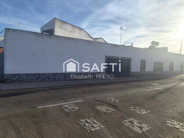 Chalet en venta en Montijo, Badajoz
