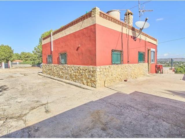 Chalet en venta en Montserrat