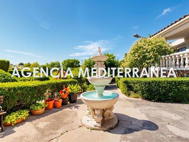 Chalet en venta en Montserrat, Valencia