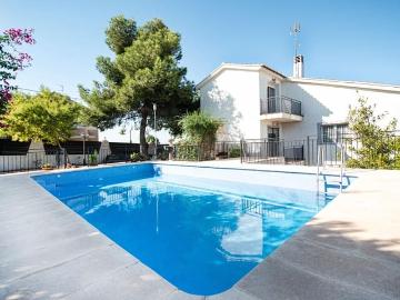 Chalet en venta en Montserrat, Valencia