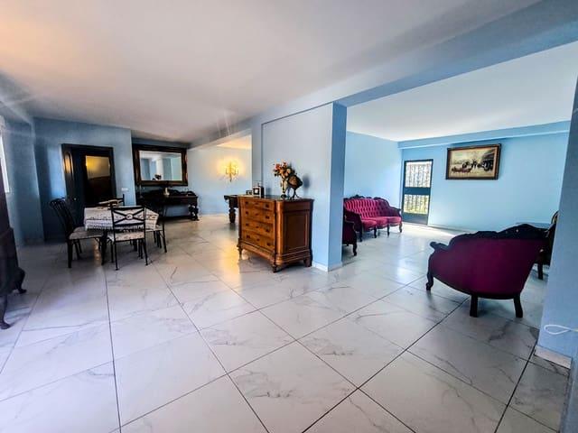 Chalet en venta en Montserrat, Valencia
