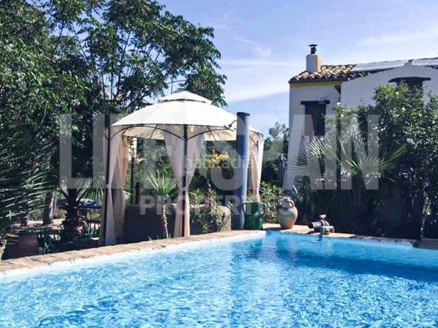Chalet en venta en Móra la Nova Costa Dorada. Chalet con piscina, agua y luz. Listo para vivir. Chalets Móra la.