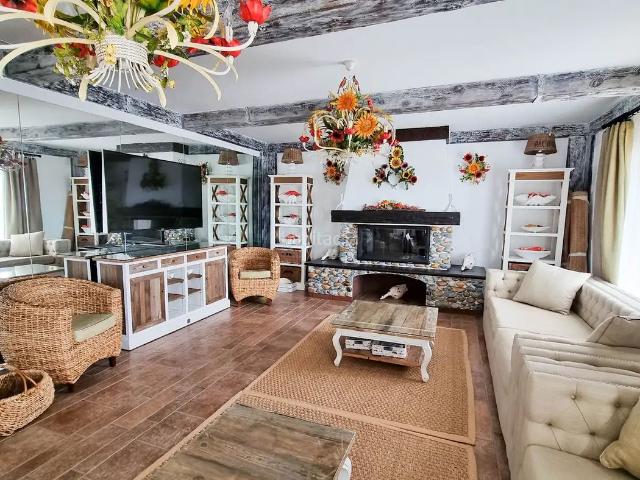 Chalet en venta en Moraira, Moravit Cap Blanc. Preciosa villa en entorno muy tranquilo. Chalets.