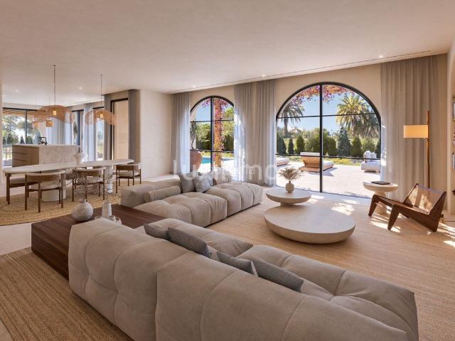 Chalet en venta en Moraira, Pinar de Advocat Cometa. Villa de estilo ibicenco en Moraira en venta. Chalets.