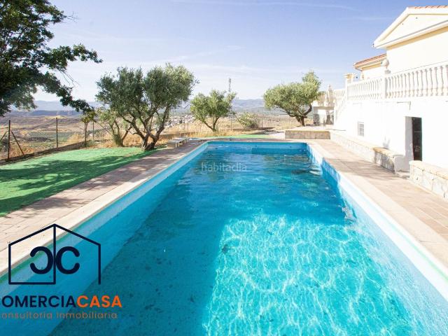 Chalet en venta en Moraleda de Zafayona. Chalet independiente en Moraleda de ZafayonaSe vende espectacular chalet de 455 m construidos, situado en un entorno privilegiado. Chalets Moraleda de.