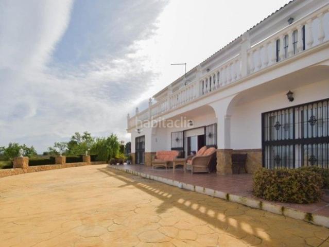 Chalet en venta en Moraleda de Zafayona. Chalets Moraleda de.