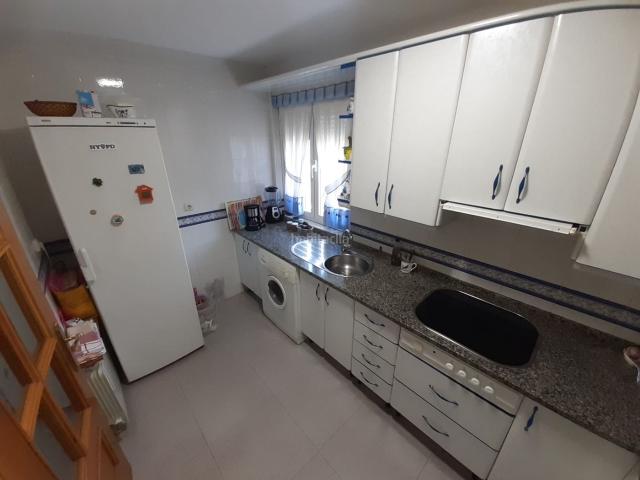 Chalet en venta en Morales del Vino. Chalets Morales del.